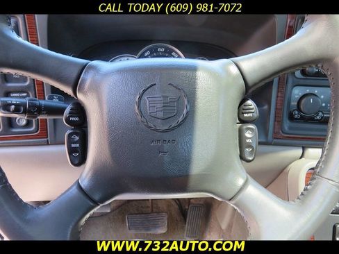 Used 2002 Cadillac Escalade EXT AWD/4WD image 29