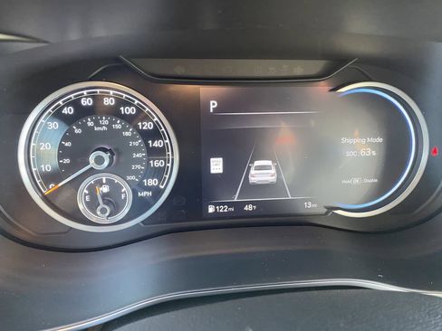 New 2025 Genesis G70 2.5T w/ Sport Prestige Package RWD image 17