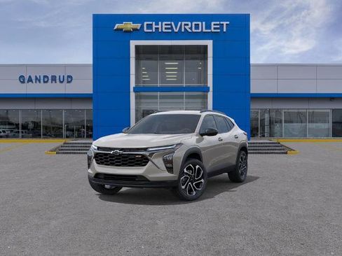 New 2026 Chevrolet Trax RS w/ Driver Confidence Package FWD image 8