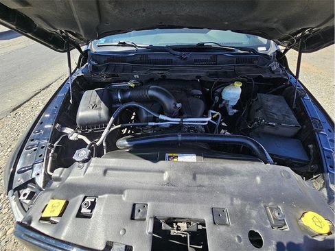 Used 2013 RAM 1500 Express RWD image 36