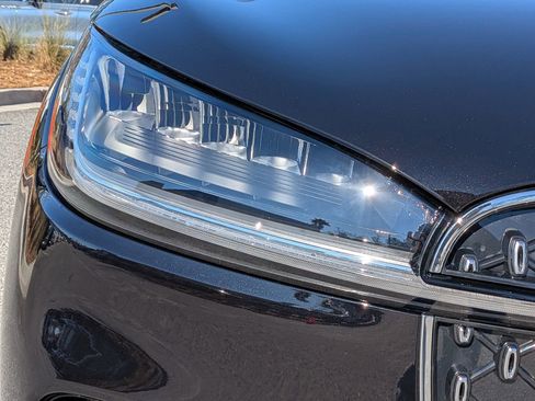 New 2026 Lincoln Aviator Premiere image 11