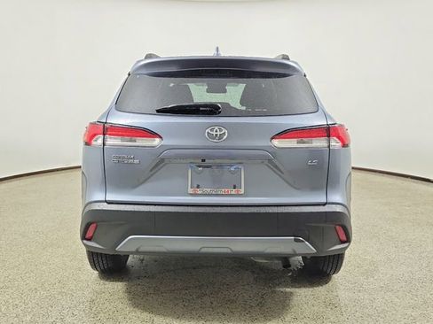Used 2023 Toyota Corolla Cross LE FWD image 6
