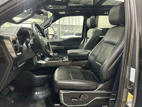 Used 2024 Ford F150 Lariat w/ Equipment Group 502A High image 13