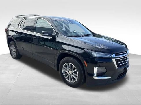 Used 2022 Chevrolet Traverse LT w/ LPO, Floor Liner Package AWD/4WD image 4