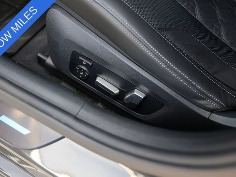 Used 2025 BMW M8 Competition AWD/4WD image 9