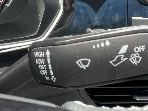 Used 2019 Volkswagen Jetta R-Line w/ R-Line Cold Weather Package FWD image 22