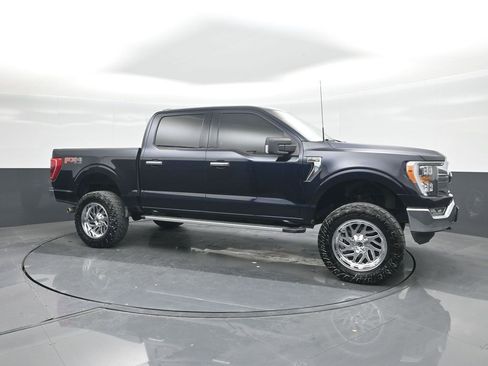 Used 2022 Ford F150 XLT w/ Equipment Group 302A High image 11