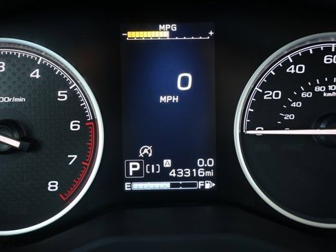 Used 2020 Subaru Forester Limited image 24