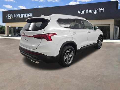 Used 2023 Hyundai Santa Fe SEL FWD image 9