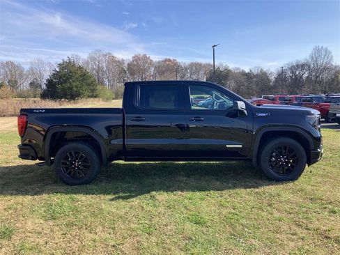 New 2026 GMC Sierra 1500 Elevation image 2