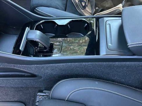 Used 2023 Volvo C40 P8 Recharge Ultimate w/ Protection Package Premier image 7