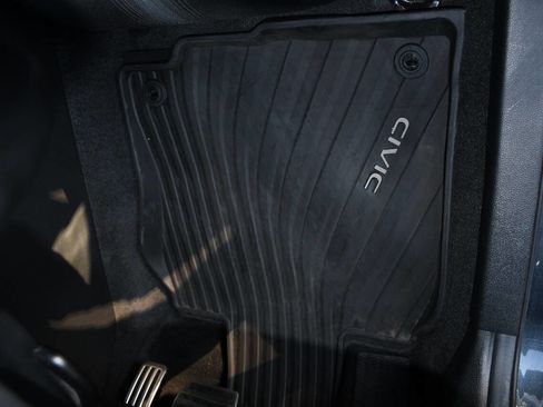 Used 2024 Honda Civic Sport image 14