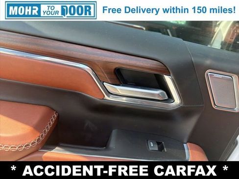 Used 2024 GMC Sierra 1500 Denali Ultimate image 32