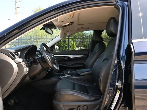 Used 2021 INFINITI QX50 Luxe AWD/4WD image 17