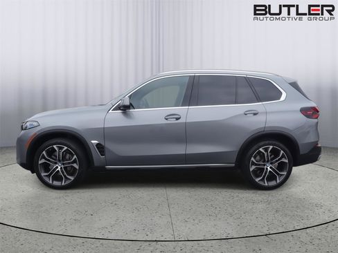 Used 2024 BMW X5 sDrive40i w/ Premium Package RWD image 4