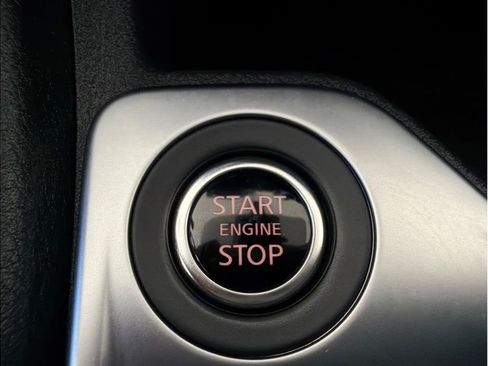 Used 2025 Nissan Sentra SV FWD image 19
