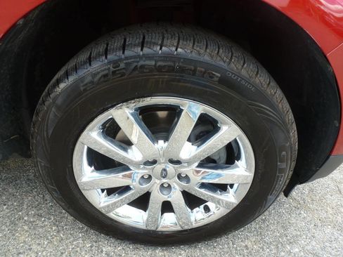 Used 2011 Ford Edge Limited w/ 301A Rapid Spec Order Code FWD image 18
