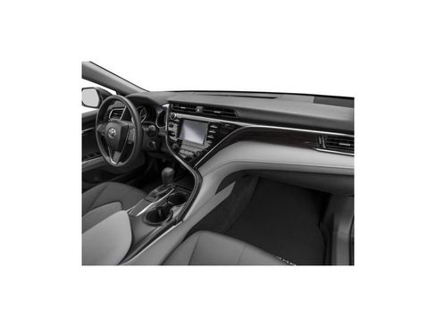 Used 2018 Toyota Camry LE FWD image 70