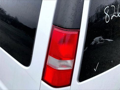 Used 2018 Chevrolet Express 3500 LT w/ LT Preferred Equipment Group image 27