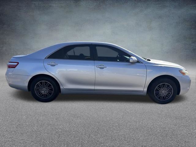 Used 2009 Toyota Camry LE FWD image 5