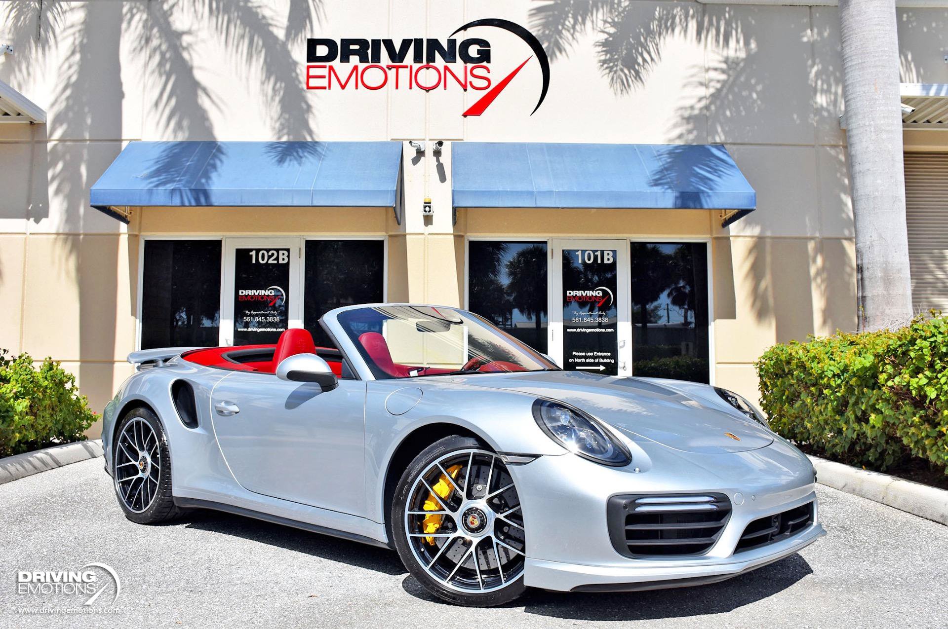 Used 2018 Porsche 911 4 Cabriolet AWD/4WD image 1