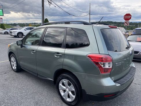 Used 2014 Subaru Forester 2.5i Premium w/ All-Weather Package AWD/4WD image 7