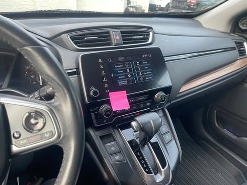 Used 2021 Honda CR-V Touring image 12