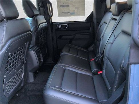 New 2025 Ford Bronco Badlands image 14