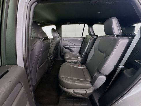 Used 2024 Lexus TX 500h AWD w/ Technology Package image 29