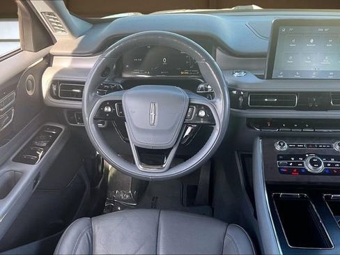 Used 2020 Lincoln Aviator Reserve w/ Elements Package Plus image 5
