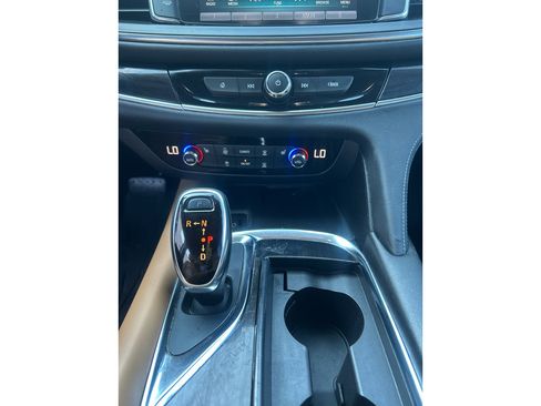 Used 2018 Buick Enclave Essence w/ Trailering Package AWD/4WD image 13