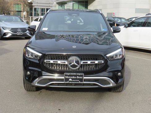 Used 2025 Mercedes-Benz GLA 250 4MATIC image 6