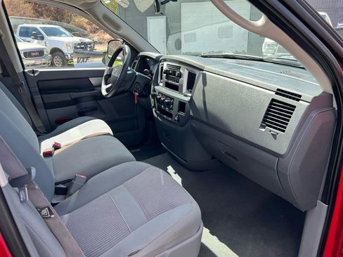 Used 2007 Dodge Ram 1500 Truck SLT AWD/4WD image 10