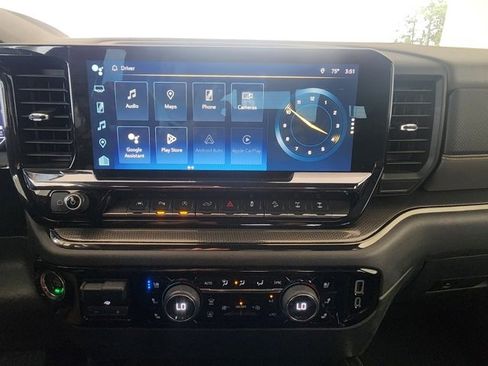 Used 2023 Chevrolet Silverado 1500 ZR2 w/ Technology Package image 14