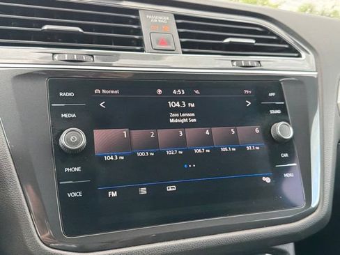 Used 2020 Volkswagen Tiguan SE R-Line w/ 3rd Row Seat Package AWD/4WD image 49