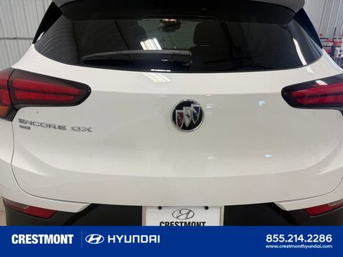 Used 2023 Buick Encore GX Preferred w/ Cold Weather Comfort Package AWD/4WD image 17