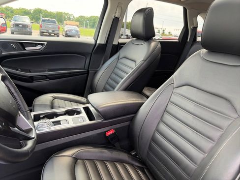 Used 2023 Ford Edge SEL w/ Convenience Package AWD/4WD image 16