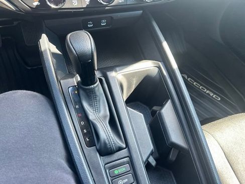 Used 2023 Honda Accord EX image 19