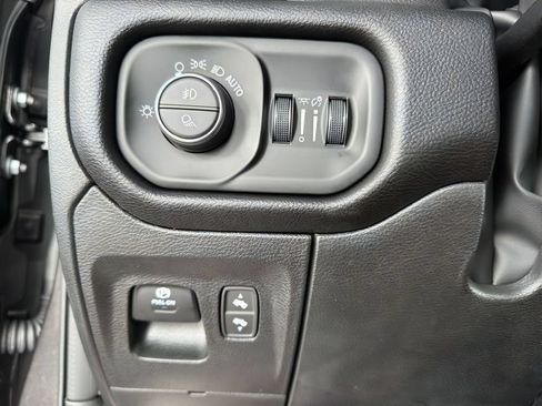 New 2026 RAM 1500 Big Horn AWD/4WD image 25