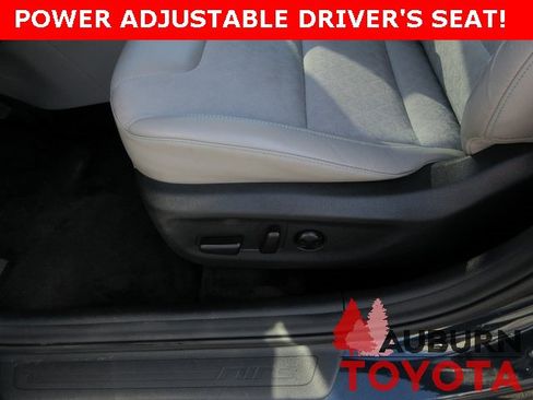 Used 2019 Kia Niro EX image 12