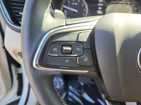 Certified 2023 Buick Envision Avenir image 22