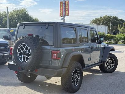 Used 2024 Jeep Wrangler Unlimited Rubicon w/ Technology Group