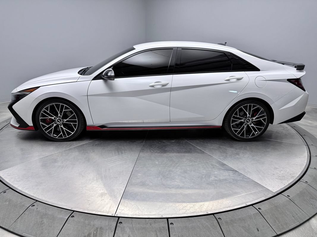Used 2023 Hyundai Elantra N FWD image 8