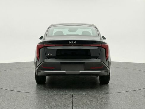 Used 2025 Kia K4 FWD image 7