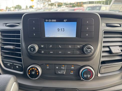 New 2025 Ford Transit 150 Low Roof image 21