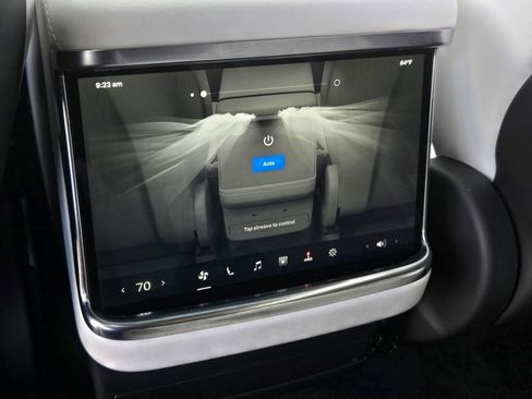 Used 2023 Tesla Model X AWD/4WD image 16