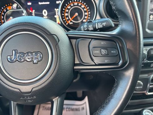 Used 2021 Jeep Wrangler Unlimited Sport AWD/4WD image 20