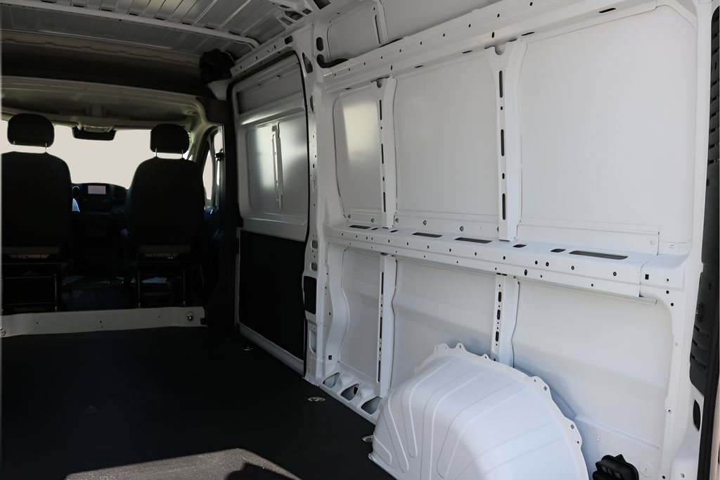New 2026 RAM ProMaster 2500 w/ Convenience Group FWD image 16