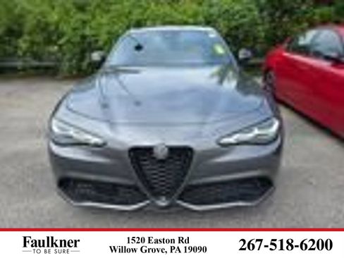 Used 2024 Alfa Romeo Giulia Veloce AWD/4WD image 1