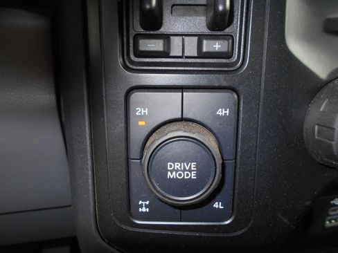 Used 2023 Ford F250 XL w/ STX Appearance Package image 11